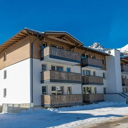 Splendid With Patio